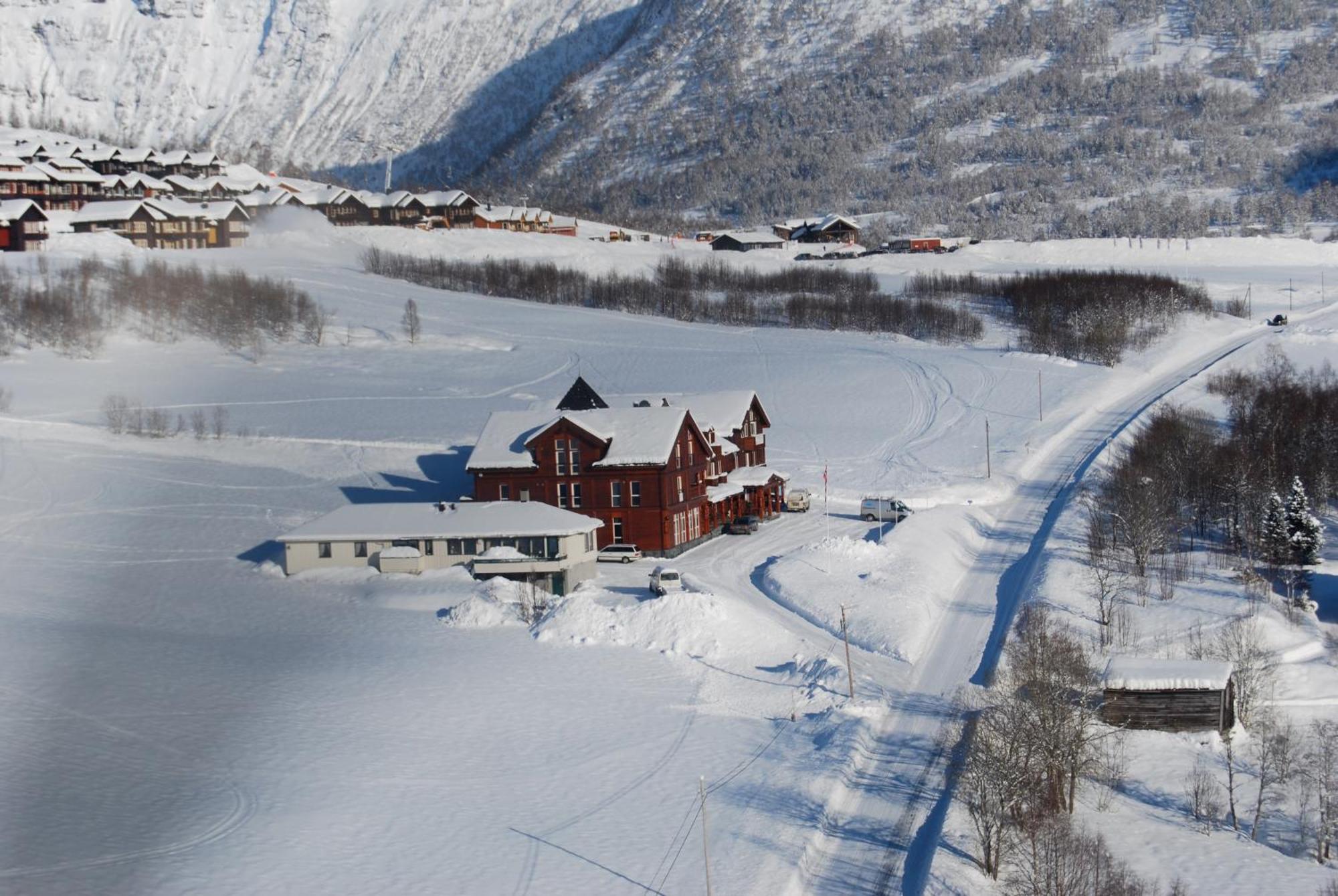 Vossestrand Hotel And Apartments Myrkdalen Extérieur photo